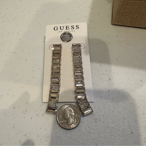 NWT Guess Crystal Earrings- long clear rectangular baguettes, gold tone - Picture 6 of 8